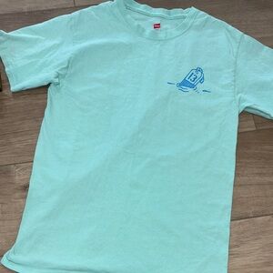 Hanes Light Green Tee with Blue Design from Skull Creek Boathouse size small